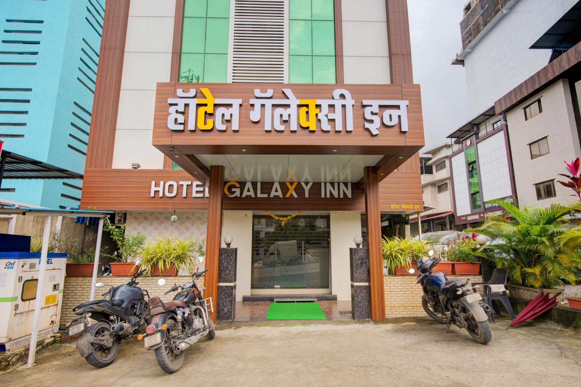 Hotel Galaxy Inn Nova Bombaim Exterior foto